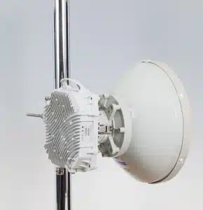 CableFree FOR3 on pole